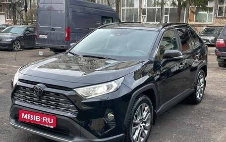 Toyota RAV4, 2021 год, 3 750 000 рублей, 20 фотография