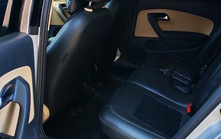 Volkswagen Polo VI (EU Market), 2015 год, 980 000 рублей, 15 фотография
