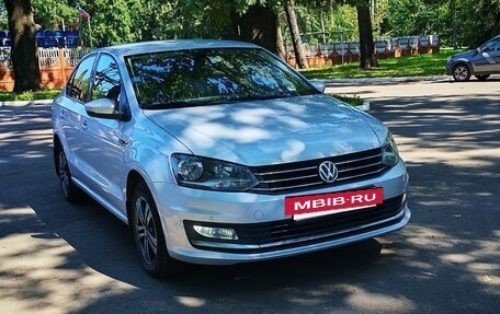 Volkswagen Polo VI (EU Market), 2015 год, 980 000 рублей, 2 фотография