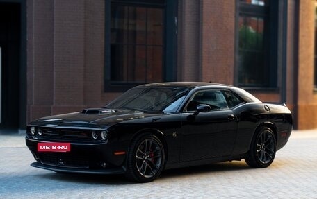 Dodge Challenger III рестайлинг 2, 2021 год, 9 000 000 рублей, 11 фотография
