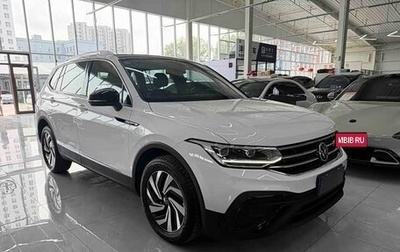 Volkswagen Tiguan II, 2023 год, 2 590 000 рублей, 1 фотография