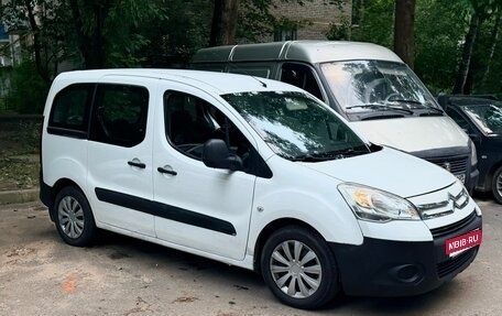 Citroen Berlingo II рестайлинг, 2012 год, 450 000 рублей, 1 фотография
