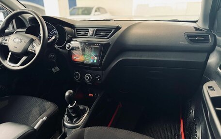 KIA Rio III рестайлинг, 2013 год, 649 000 рублей, 24 фотография