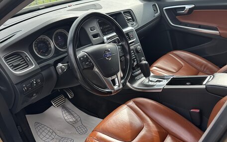 Volvo V60 I, 2011 год, 1 700 000 рублей, 2 фотография