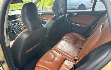 Volvo V60 I, 2011 год, 1 700 000 рублей, 12 фотография