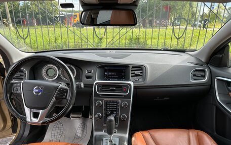 Volvo V60 I, 2011 год, 1 700 000 рублей, 16 фотография