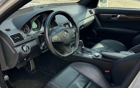 Mercedes-Benz C-Класс AMG, 2011 год, 3 690 000 рублей, 7 фотография