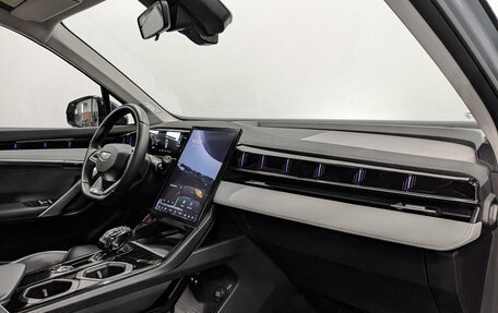 Geely Atlas, 2024 год, 2 665 000 рублей, 13 фотография