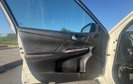 Toyota Camry, 2016 год, 2 400 000 рублей, 11 фотография