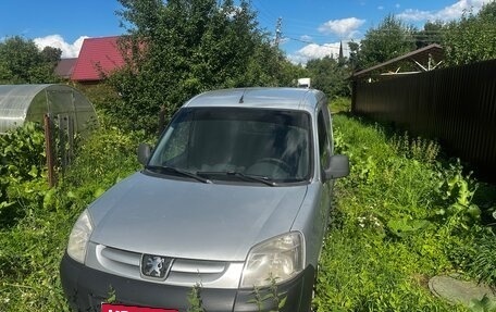 Peugeot Partner II рестайлинг 2, 2007 год, 290 000 рублей, 2 фотография