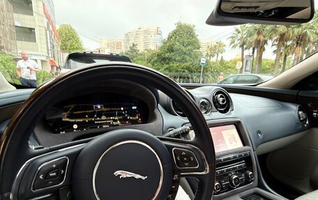 Jaguar XJ IV (X351), 2016 год, 4 320 000 рублей, 18 фотография