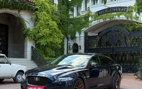 Jaguar XJ IV (X351), 2016 год, 4 320 000 рублей, 20 фотография