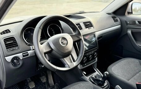 Skoda Yeti I рестайлинг, 2014 год, 1 092 000 рублей, 13 фотография