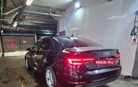 Audi A4, 2017 год, 2 300 000 рублей, 3 фотография