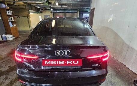 Audi A4, 2017 год, 2 300 000 рублей, 16 фотография