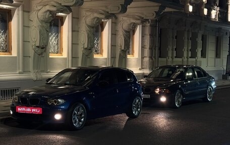 BMW 1 серия, 2005 год, 800 000 рублей, 12 фотография