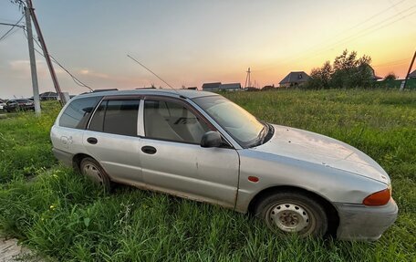 Mitsubishi Libero I рестайлинг, 2001 год, 115 000 рублей, 5 фотография