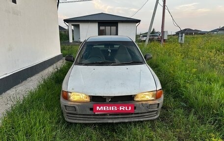 Mitsubishi Libero I рестайлинг, 2001 год, 115 000 рублей, 6 фотография