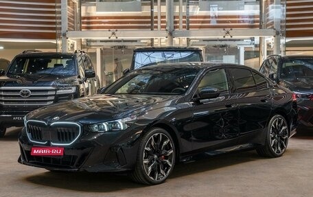 BMW 5 серия, 2026 год, 13 890 000 рублей, 1 фотография