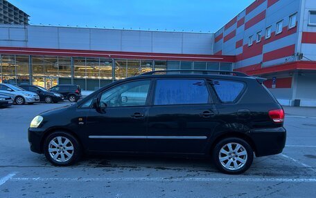 Toyota Avensis Verso I рестайлинг, 2003 год, 530 000 рублей, 8 фотография