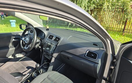 Volkswagen Polo VI (EU Market), 2017 год, 992 000 рублей, 2 фотография