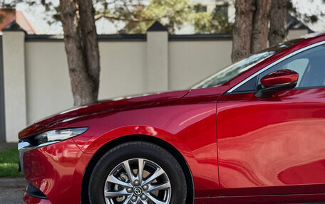 Mazda 3, 2021 год, 1 850 000 рублей, 5 фотография