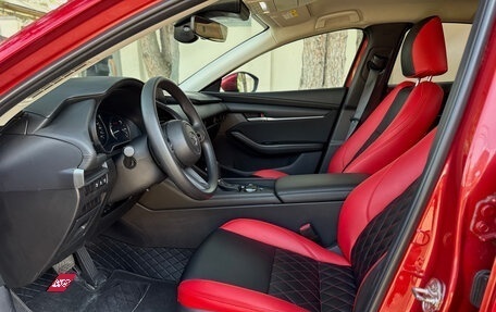 Mazda 3, 2021 год, 1 850 000 рублей, 10 фотография
