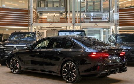 BMW 5 серия, 2026 год, 13 890 000 рублей, 4 фотография