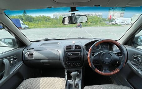 Ford Laser IV, 2000 год, 250 000 рублей, 10 фотография