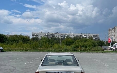 Ford Laser IV, 2000 год, 250 000 рублей, 6 фотография