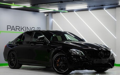 Mercedes-Benz E-Класс AMG, 2018 год, 8 450 000 рублей, 3 фотография