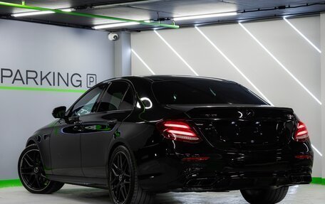 Mercedes-Benz E-Класс AMG, 2018 год, 8 450 000 рублей, 9 фотография