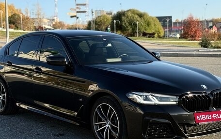 BMW 5 серия, 2020 год, 4 600 000 рублей, 2 фотография
