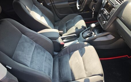 Volkswagen Jetta VI, 2010 год, 850 000 рублей, 14 фотография
