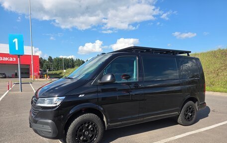 Volkswagen Caravelle T6 рестайлинг, 2020 год, 4 490 000 рублей, 3 фотография
