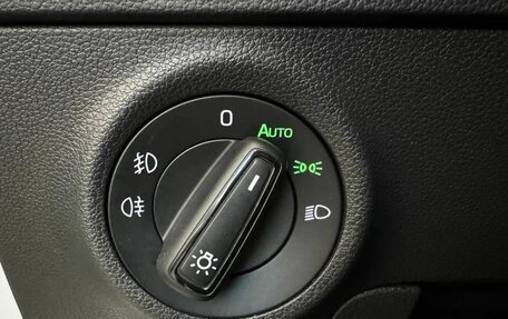 Skoda Karoq I, 2022 год, 2 077 000 рублей, 24 фотография