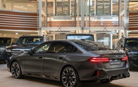 BMW 5 серия, 2026 год, 14 190 000 рублей, 4 фотография