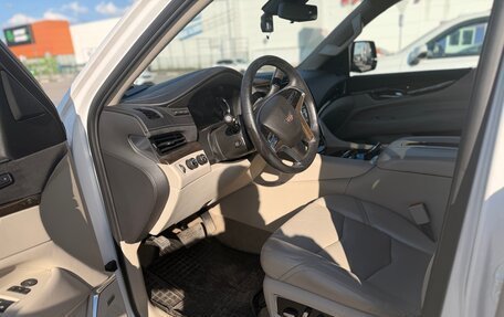 Cadillac Escalade IV, 2020 год, 4 630 000 рублей, 7 фотография