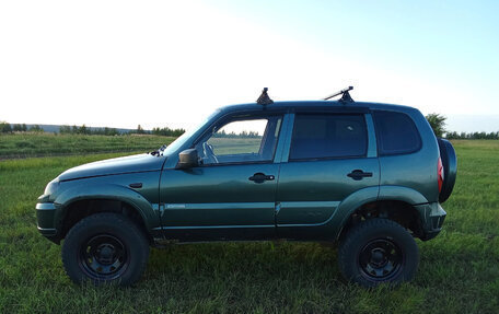 Chevrolet Niva I рестайлинг, 2011 год, 360 000 рублей, 3 фотография