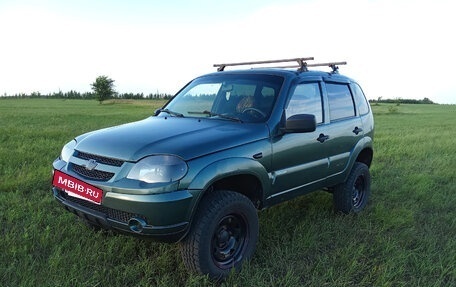 Chevrolet Niva I рестайлинг, 2011 год, 360 000 рублей, 2 фотография