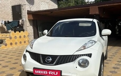 Nissan Juke II, 2011 год, 860 000 рублей, 1 фотография