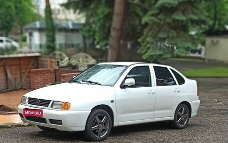 Volkswagen Polo III рестайлинг, 1997 год, 250 000 рублей, 1 фотография