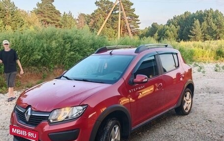 Renault Sandero II рестайлинг, 2016 год, 920 000 рублей, 4 фотография