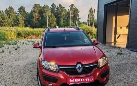 Renault Sandero II рестайлинг, 2016 год, 920 000 рублей, 2 фотография