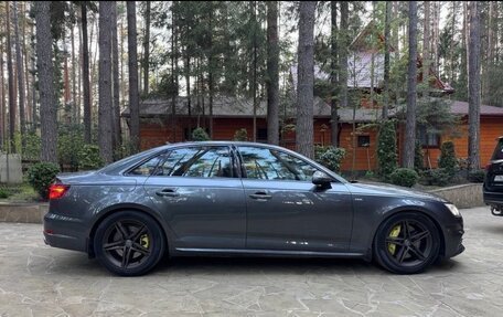 Audi A4, 2018 год, 3 100 000 рублей, 17 фотография