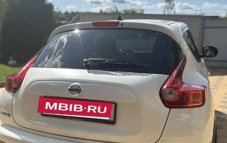 Nissan Juke II, 2011 год, 860 000 рублей, 9 фотография