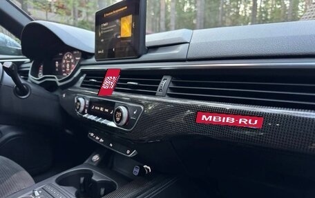 Audi A4, 2018 год, 3 100 000 рублей, 11 фотография