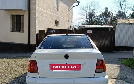 Volkswagen Polo III рестайлинг, 1997 год, 250 000 рублей, 6 фотография