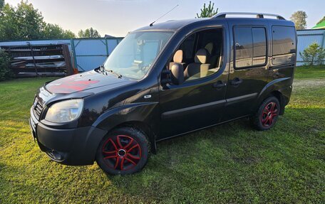 Fiat Doblo I, 2011 год, 600 000 рублей, 3 фотография