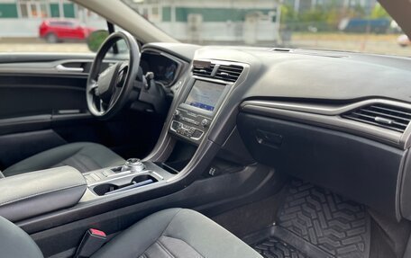 Ford Fusion (North America) II, 2020 год, 1 370 000 рублей, 10 фотография
